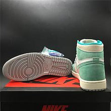 Load image into Gallery viewer, SP 19 Air Jordan 1 High OG “Turbo Green”